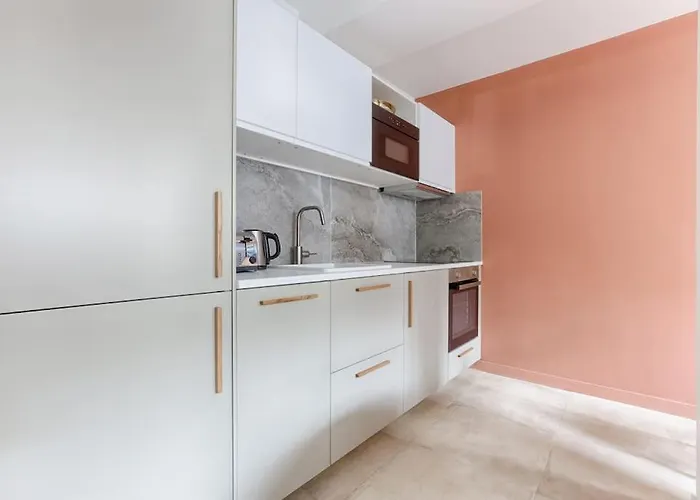 Mykeypers - Chic & Elegant Flat 2br/6p- Republique * Paris