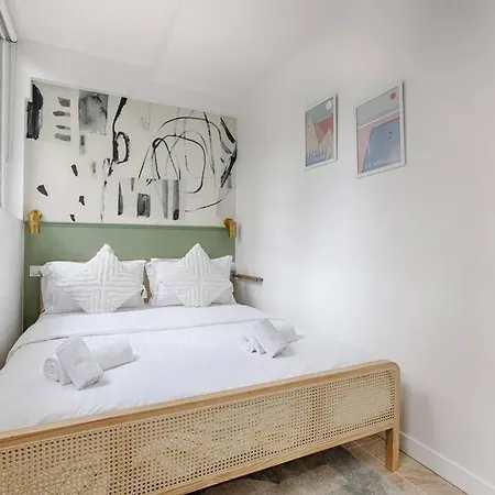 Mykeypers - Chic & Elegant Flat 2br/6p- Republique Apartament