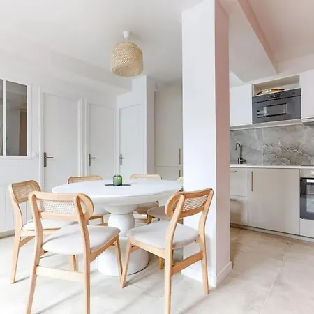 Mykeypers - Chic & Elegant Flat 2br/6p- Republique