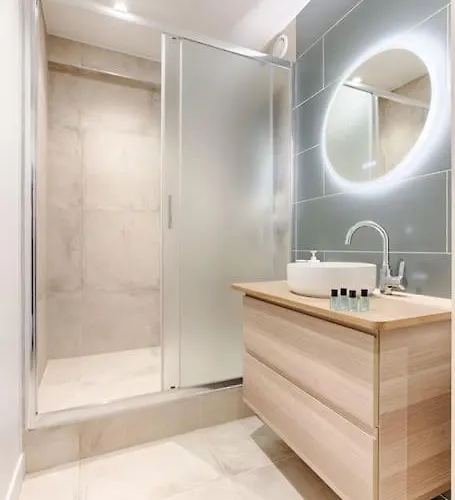 Mykeypers - Chic & Elegant Flat 2br/6p- Republique アパート パリ
