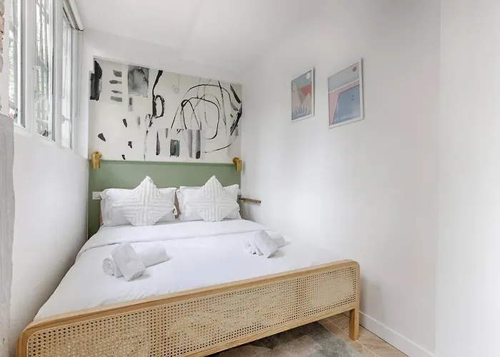 Mykeypers - Chic & Elegant Flat 2br/6p- Republique Apartmán